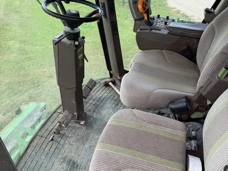 2009-john-deere-9770-sts-image-71