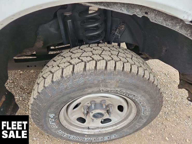2023-ford-f350-image-11