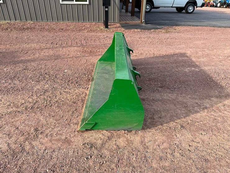 john-deere-84-image-3