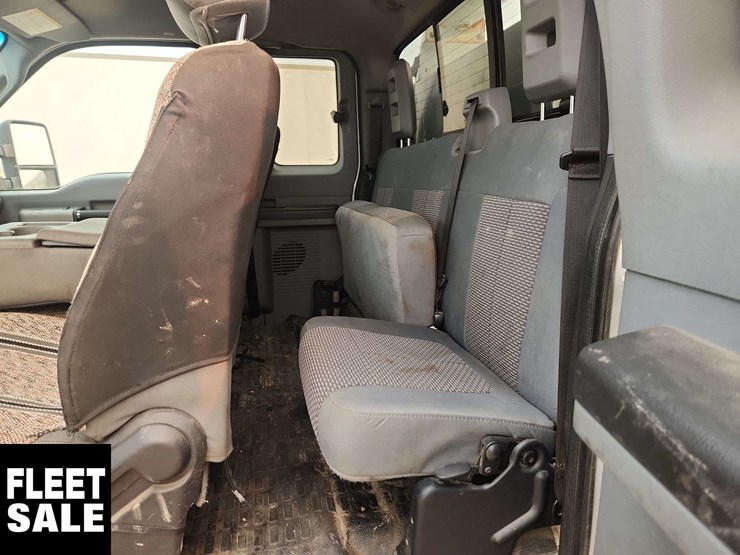 2015-ford-f350-image-22