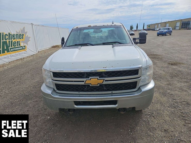 2014-chevrolet-silverado-2500hd-image-6