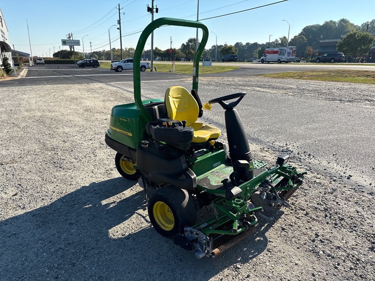 john-deere-2500e-image-7