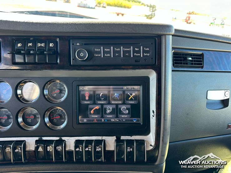 kenworth-w900-image-20