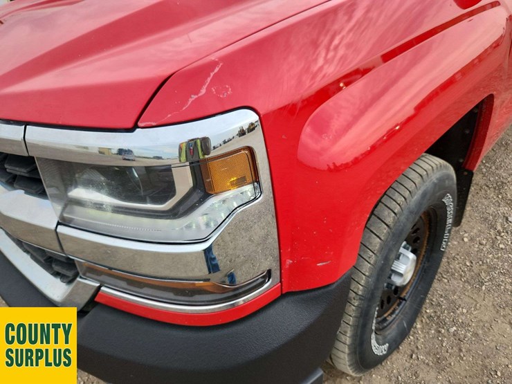 2018-chevrolet-silverado-1500-image-37