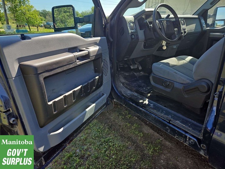 2013-ford-f250-image-16