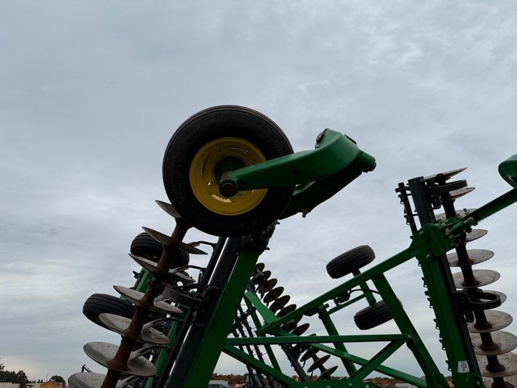 john-deere-2623-image-49