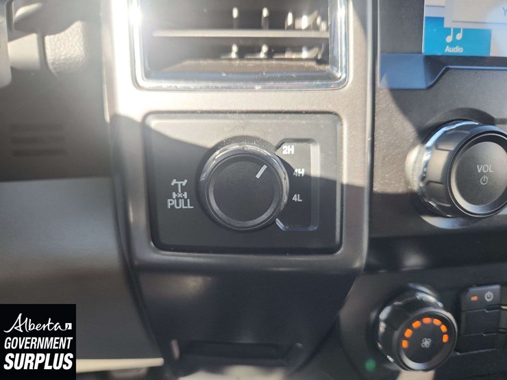 2019-ford-f150-image-21