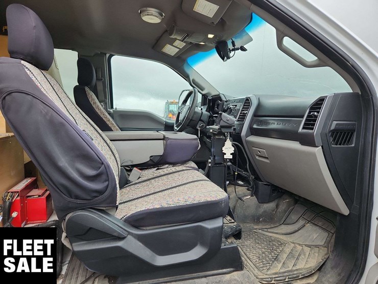 2019-ford-f550-image-16