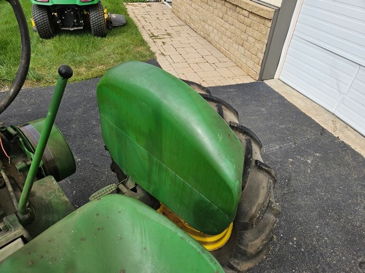 john-deere-h-image-21