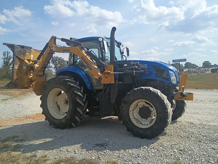 2021-new-holland-ts6.110-image-11