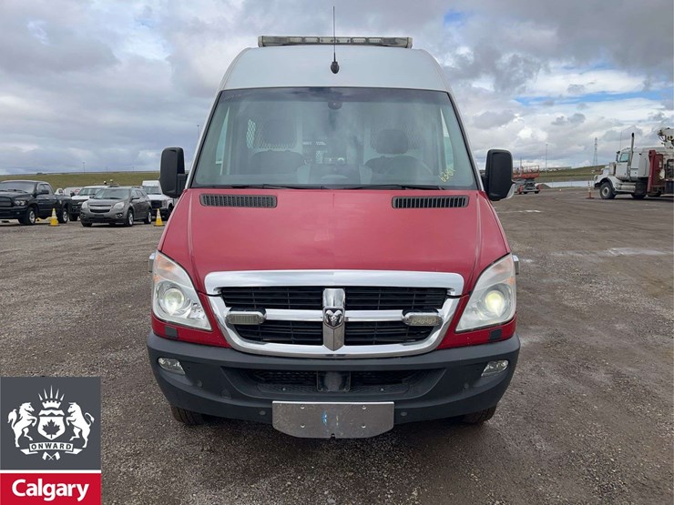 2008-dodge-sprinter-3500-image-8