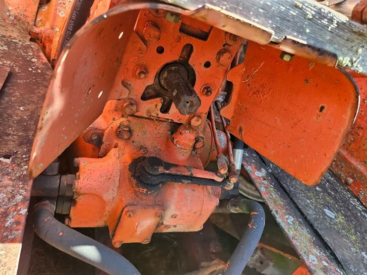 #2531-•-case-900-tractor-image-19