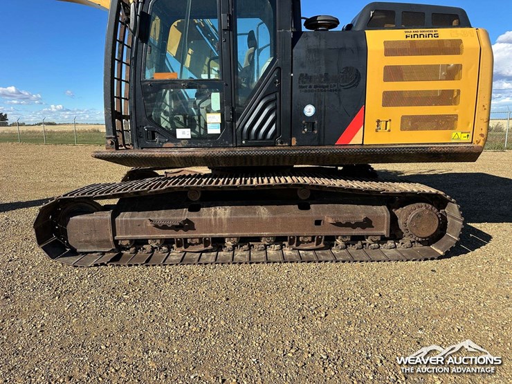 caterpillar-324e-image-30