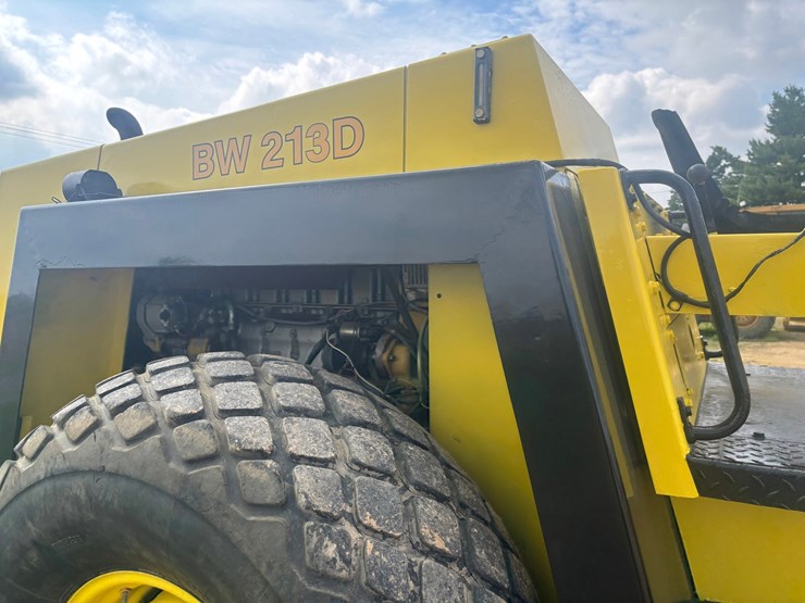 bomag-bw213d-image-12
