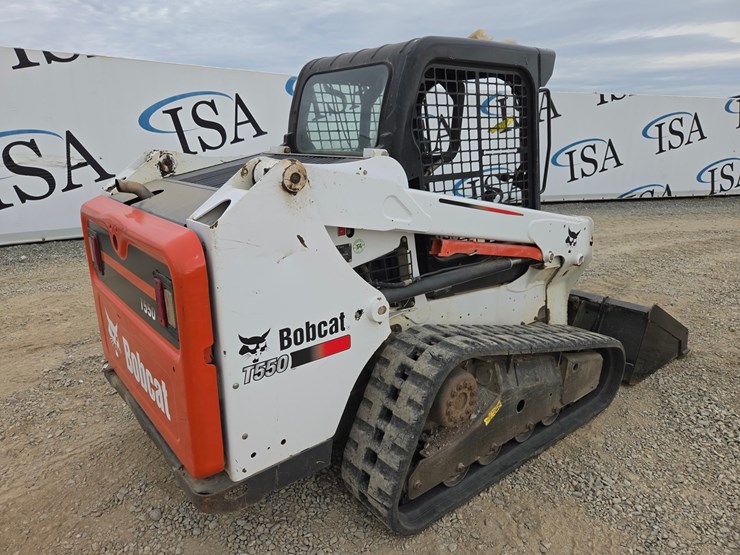 bobcat-t550-image-5
