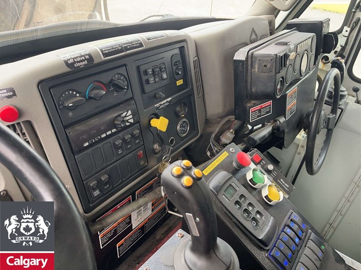 2017-international-workstar-7400-image-16