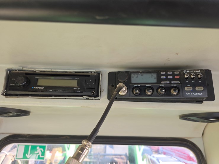 2015-sennebogen-830e-image-79