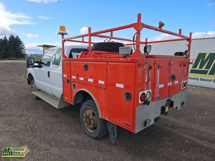 2011-ford-f350-image-3
