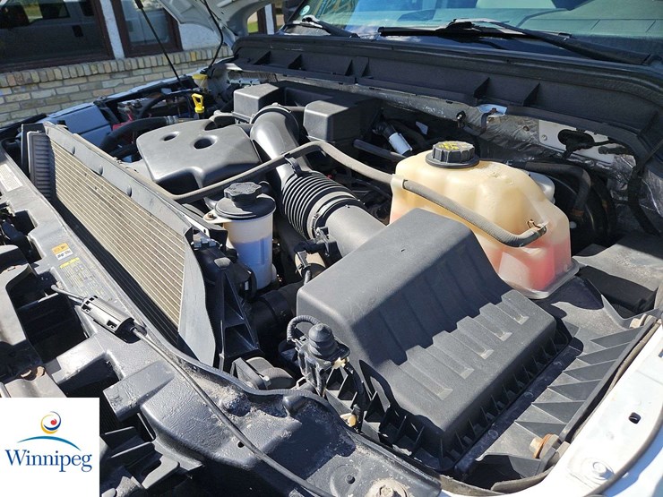 2011-ford-f250-image-27