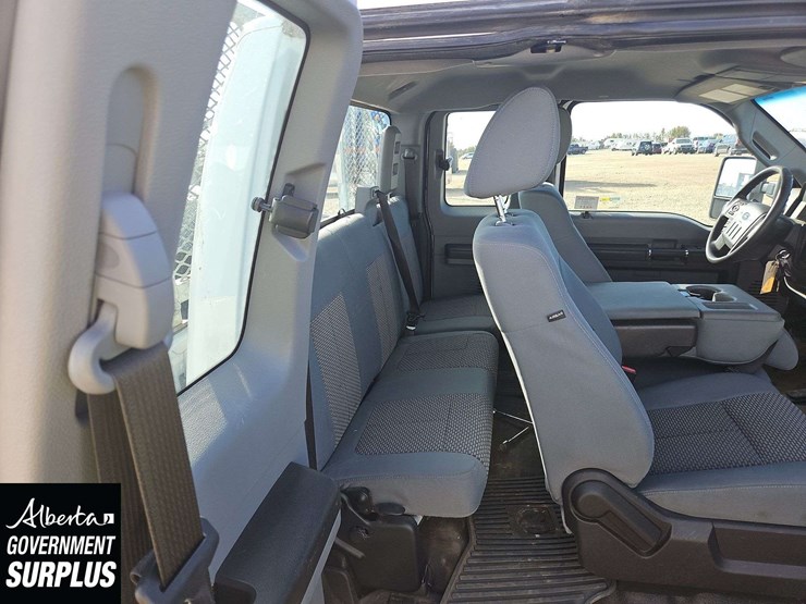 2015-ford-f250-image-16