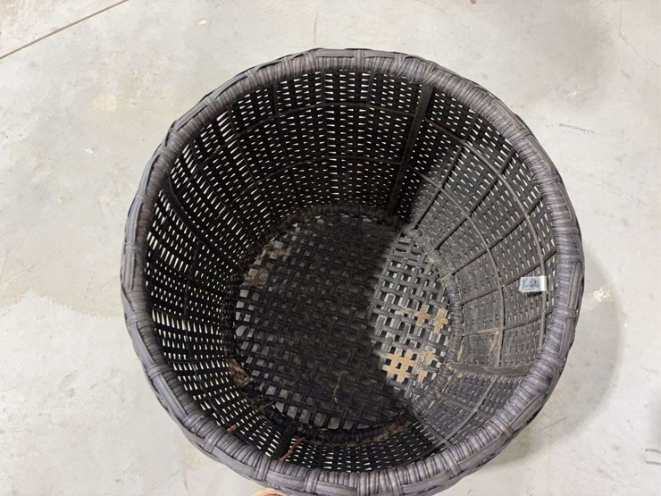 wicker-basket-image-4