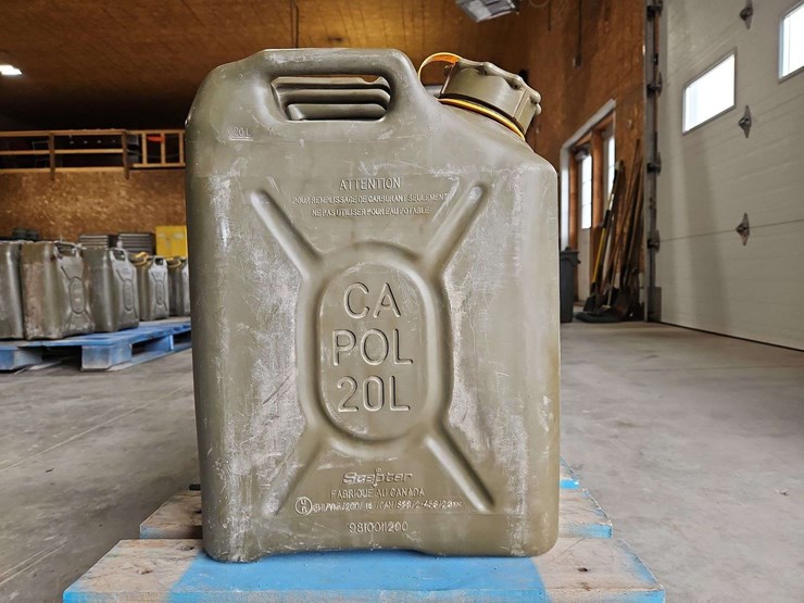 4-20l-diesel-fuel-cans-image-2