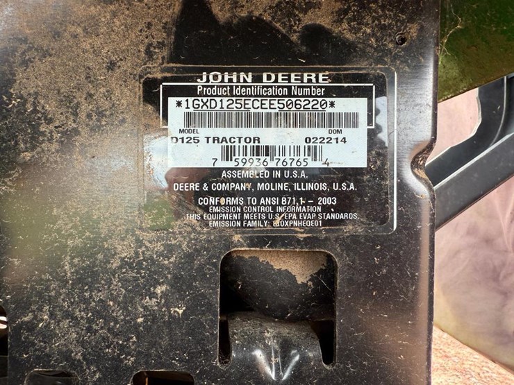 2014-john-deere-d125-image-33