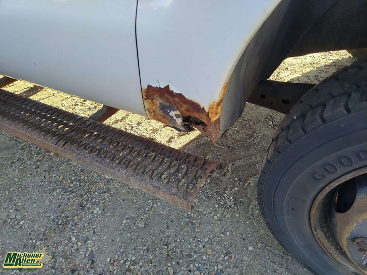 2013-ford-f250-image-26