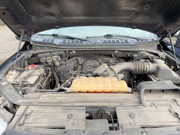 2019-ford-f150-xlt-image-14