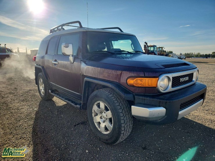 2007-toyota-fj-cruiser-image-2