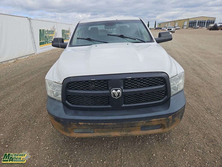 2014-dodge-1500-image-8