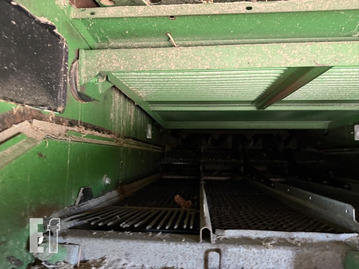 2009-john-deere-9770-sts-image-44