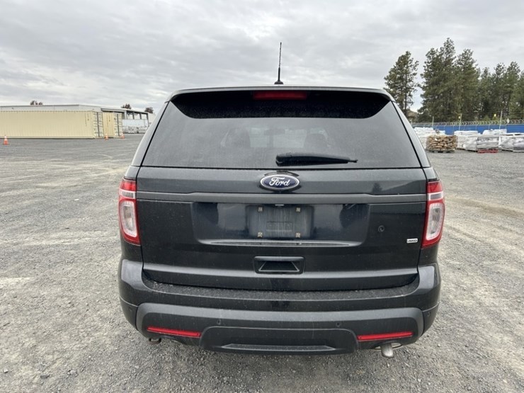 2014-ford-explorer-image-4