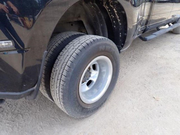 2019-dodge-ram-3500-image-50