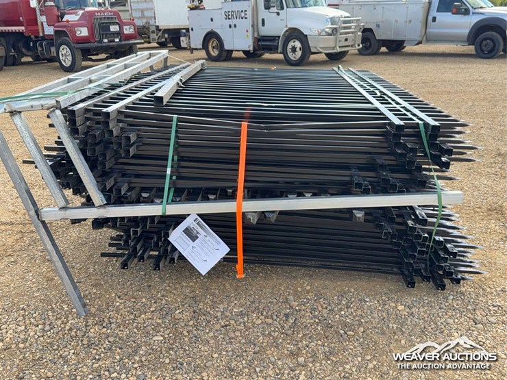 qty-of-(24)-10-ft.-galvanized-steel-fence-image-8