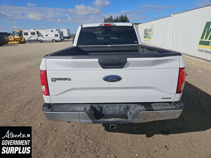 2016-ford-6.5-ft-image-6