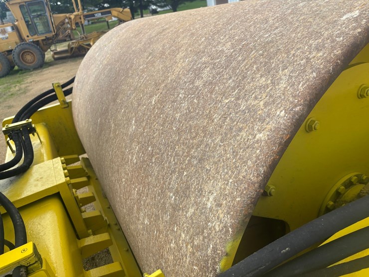 bomag-bw213d-image-69