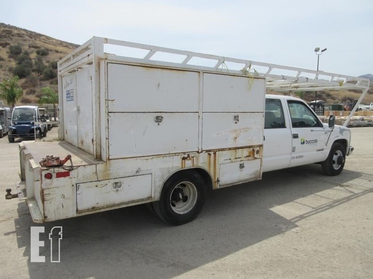 1999-chevrolet-3500-image-3
