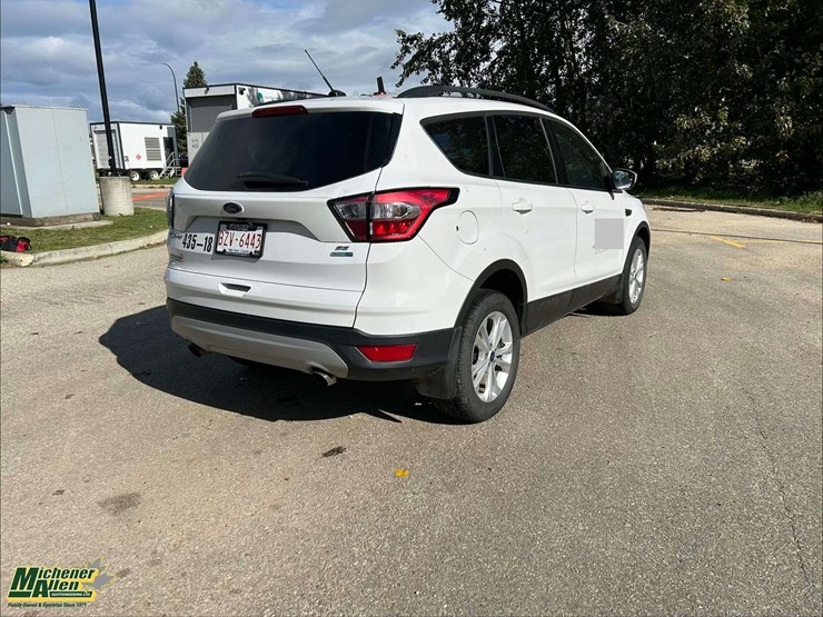 2018-ford-escape-image-4