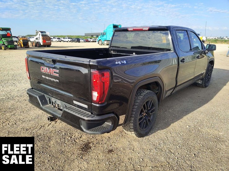 2023-gmc-sierra-1500-image-4