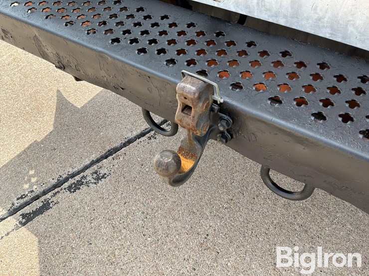 2011-ford-f350-xl-image-17