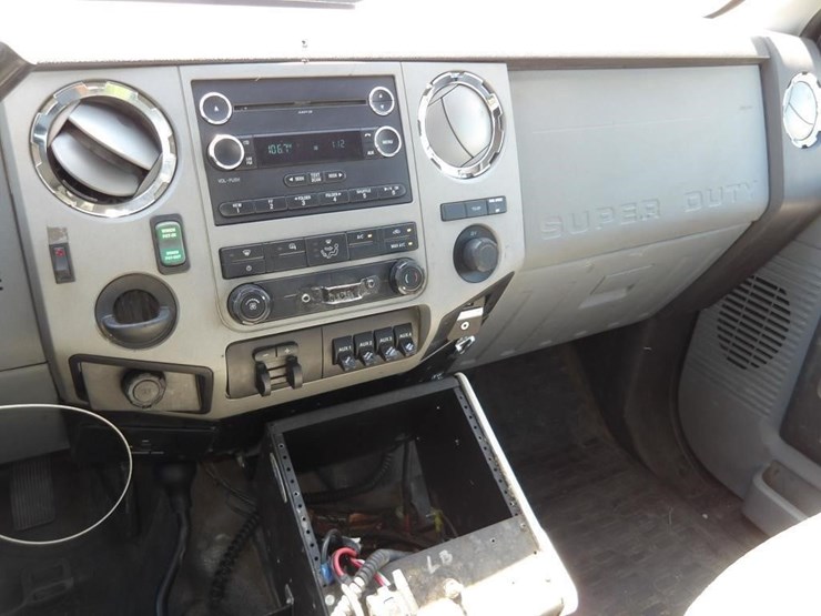 2015-ford-f450-image-28