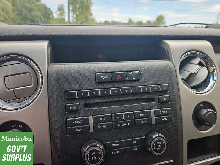 2014-ford-f150-image-17