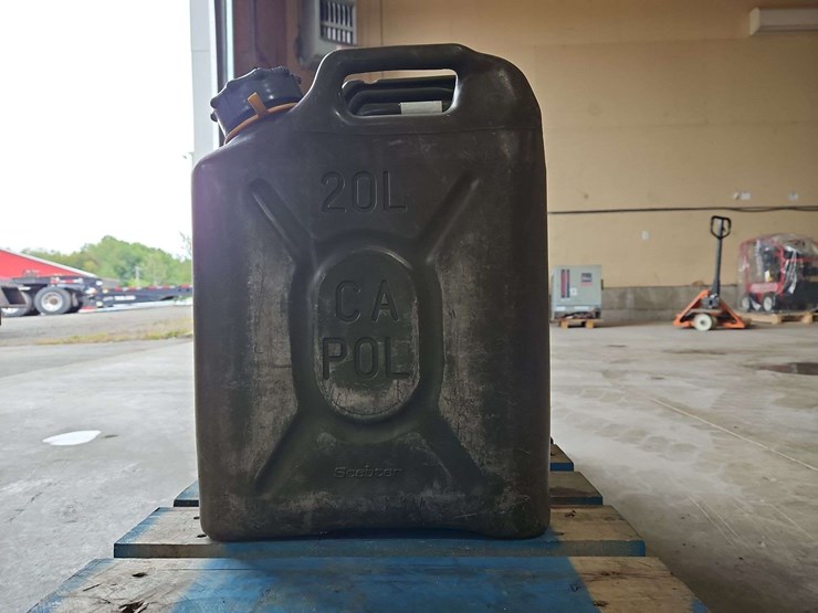 4-20l-diesel-fuel-cans-image-4