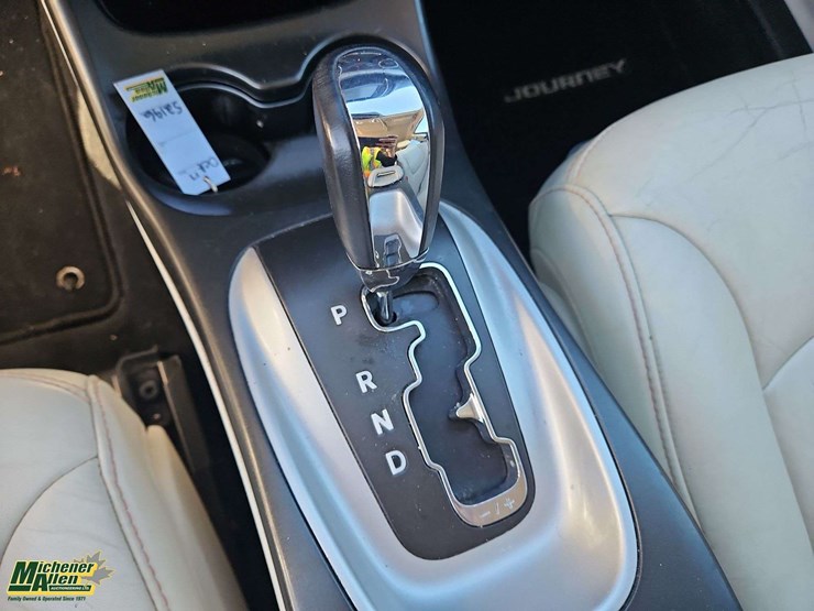 2015-dodge-journey-r/t-image-19