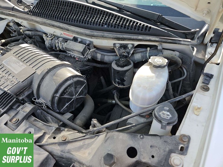2020-chevrolet-express-s/a-ambulance-image-35