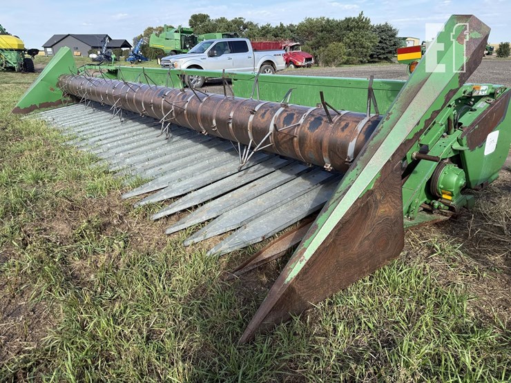 1993-john-deere-930r-image-6