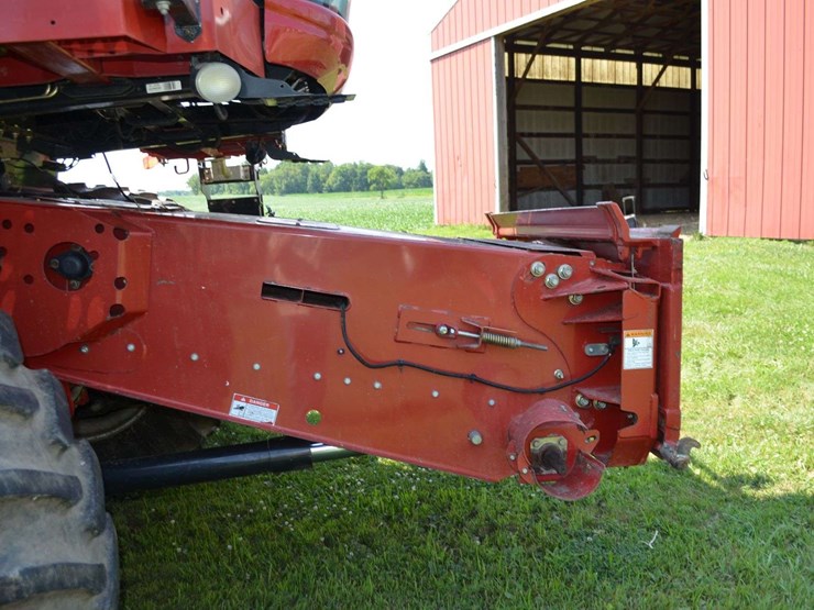 case-ih-8120-image-15