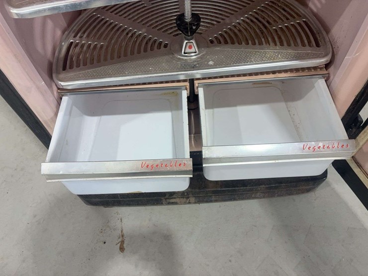 ge-vintage-fridge-image-14