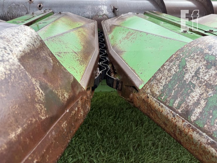 john-deere-853-image-11